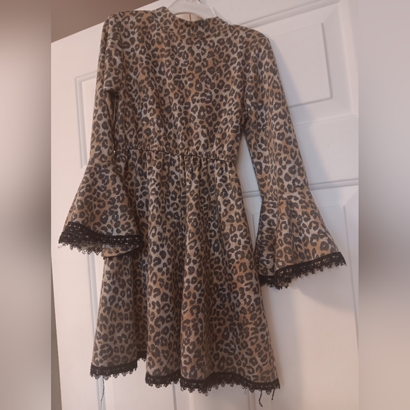 Bonnie Jean animal print girls dress size 6x/7 with matching necklace - Picture 4 of 6